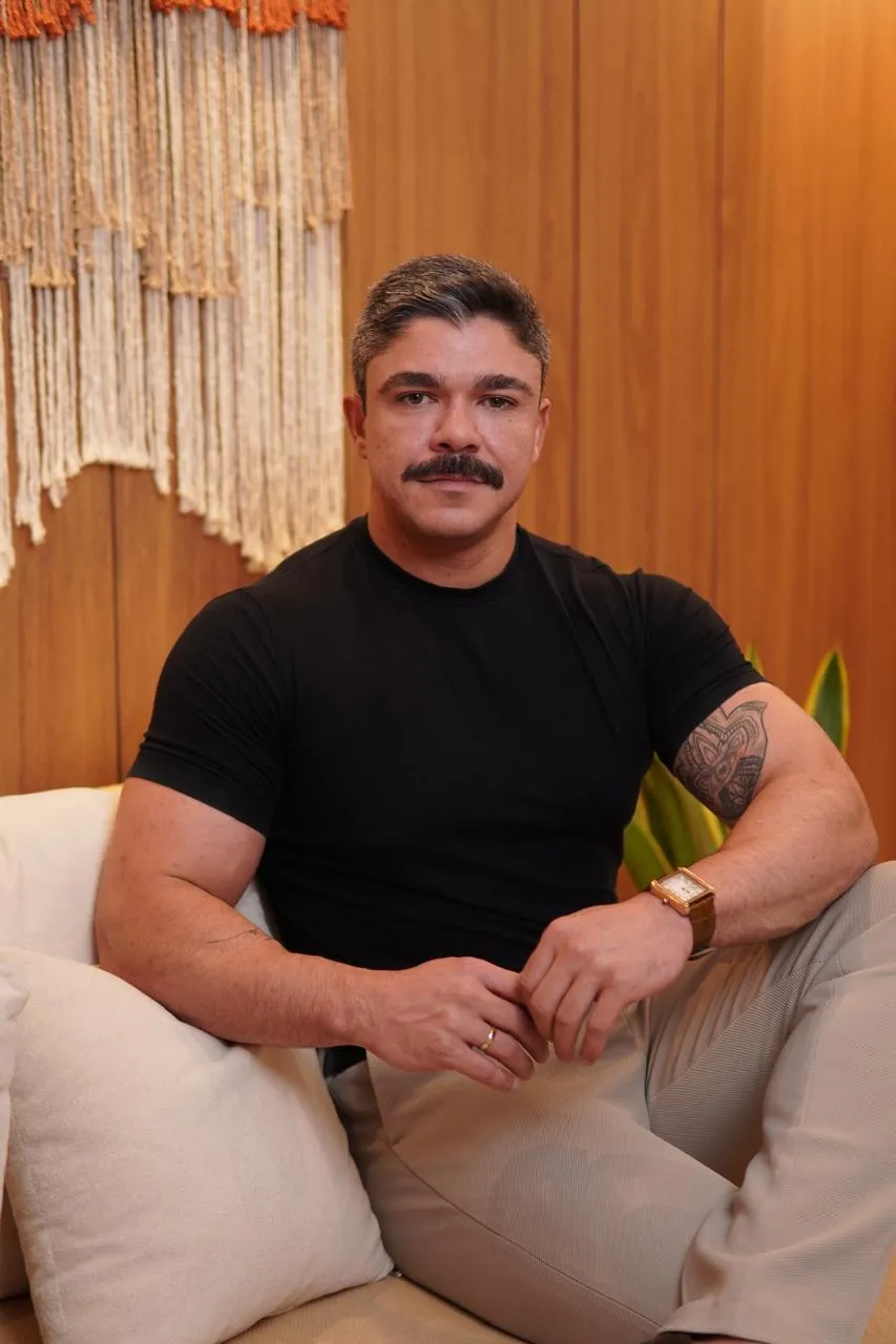 Dr. Iverson Medeiros